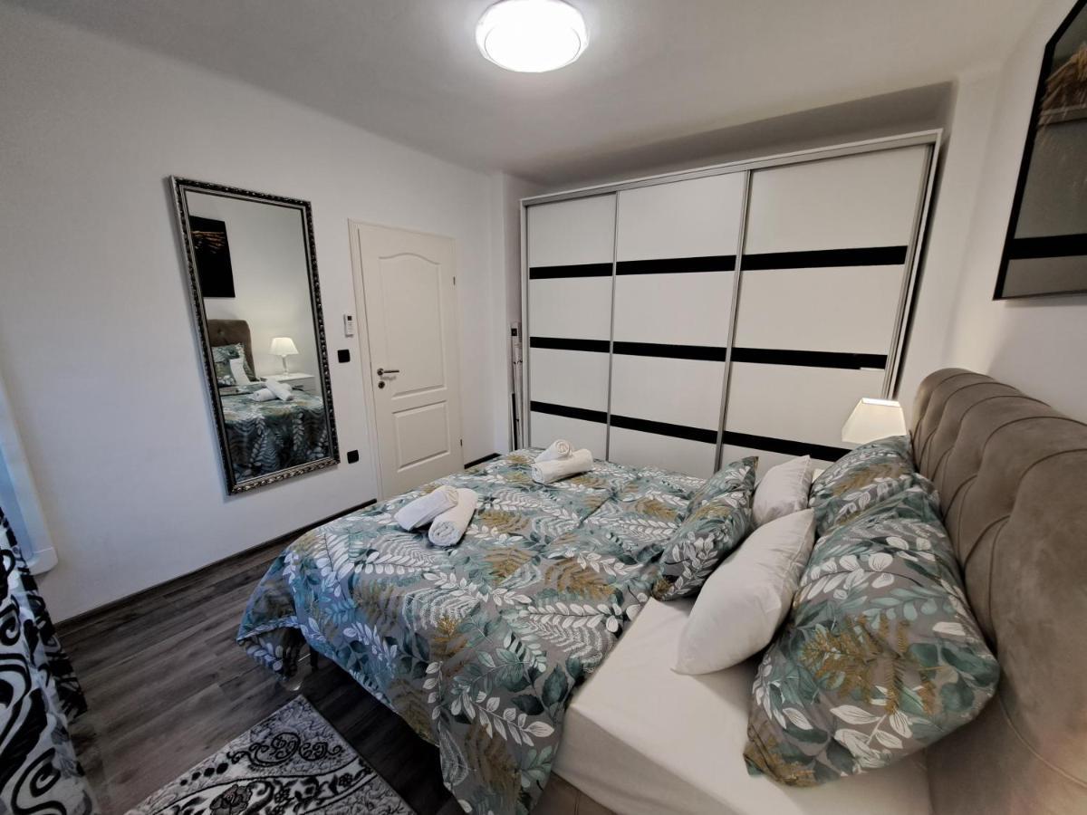 Apartment Monaco *